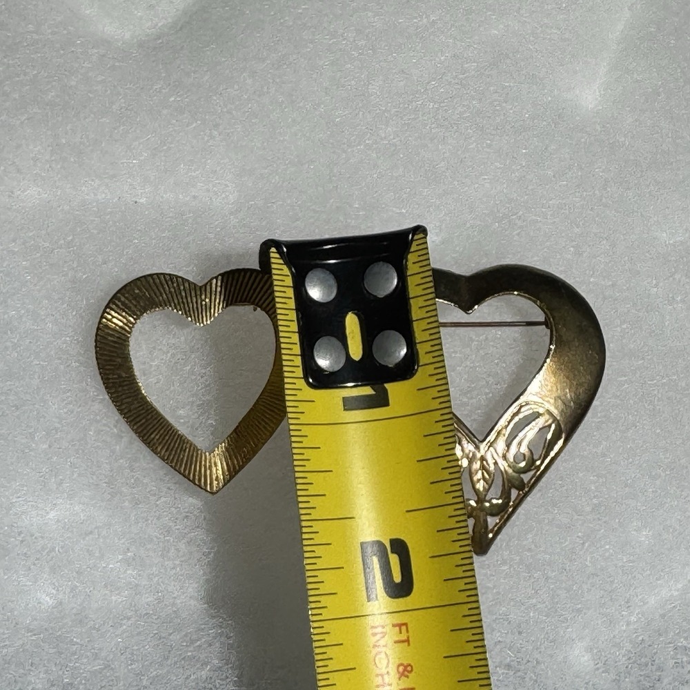 Lot Of 2 Vintage Gold Tone Open Heart Brooch Lapel Pin 1.75" Valentine Love - Picture 6 of 7